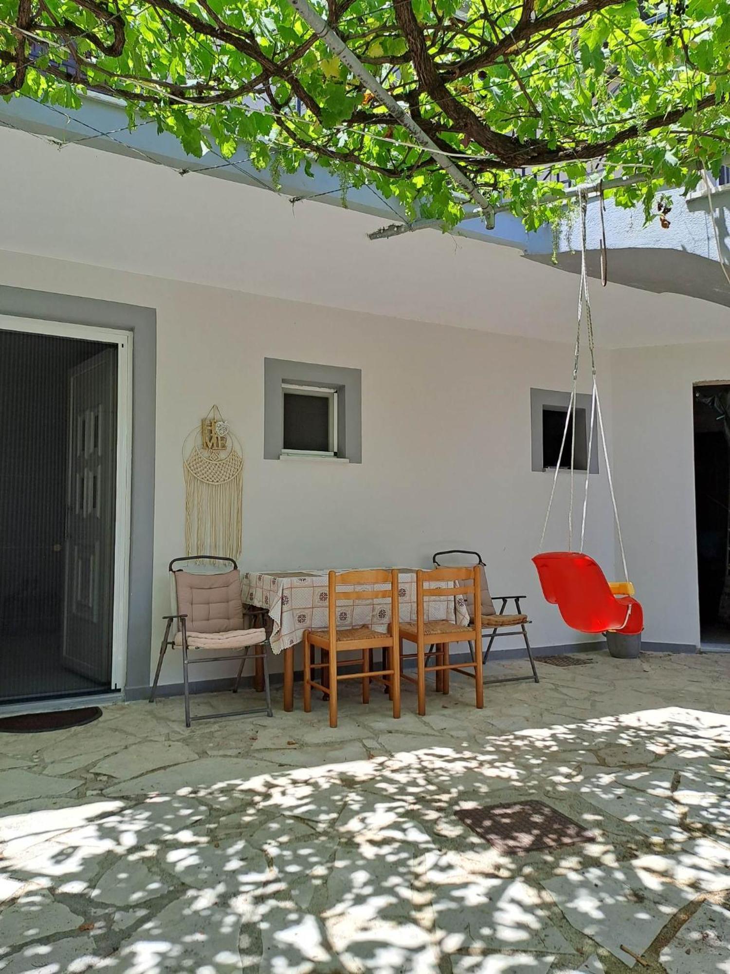 Nikiana Family Apartment Exterior foto